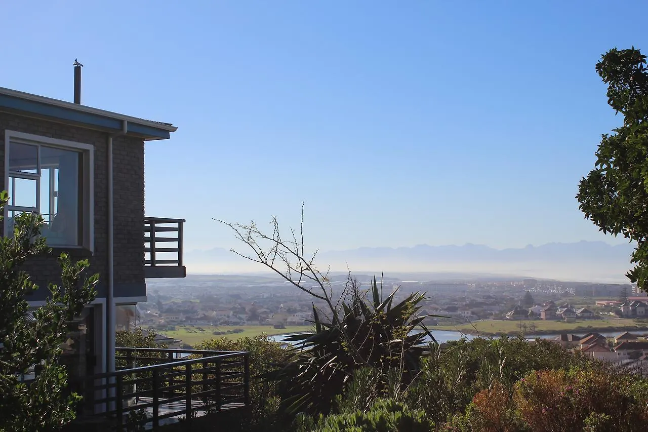 Bluebottle Guesthouse Muizenberg 3*,  South Africa